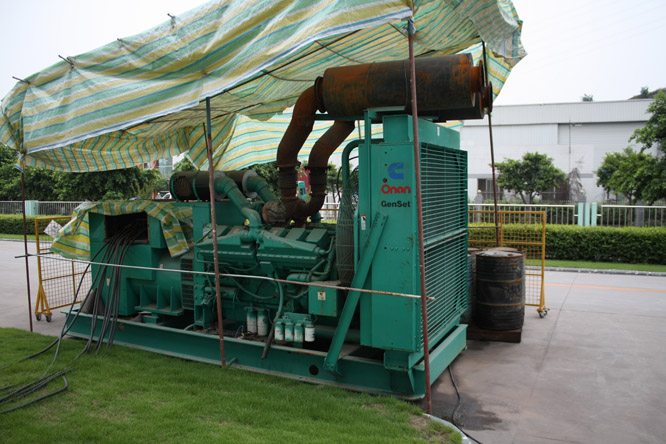 丹巴康明斯发电机租用：安全、高效、便捷！